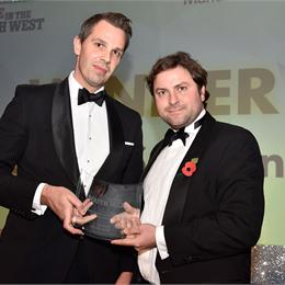 James Stephens, Managing Director of Offsite Solutions receives Manufacturer of the Year Award