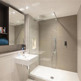 Ensuite shower pods for apartments | Offsite Solutions