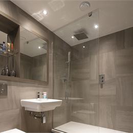 Shower pods for PRS | Offsite Solutions