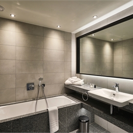 Hotel Bathroom Pods | Offsite Solutions 
